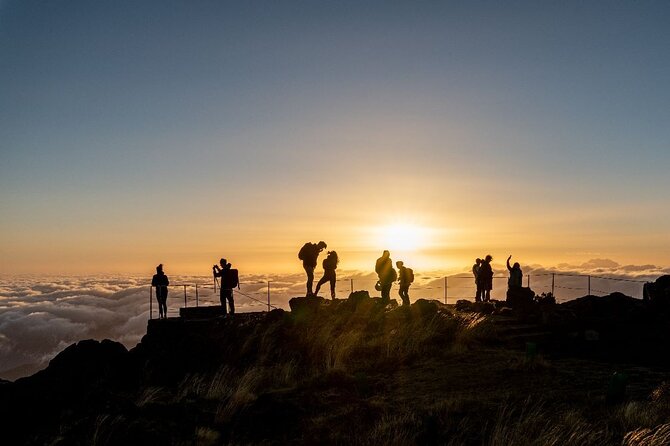 Sunrise Transfer To Pico Do Arieiro, Hike To Pico Ruivo & Return From Teixeira - Meeting and Pickup Details