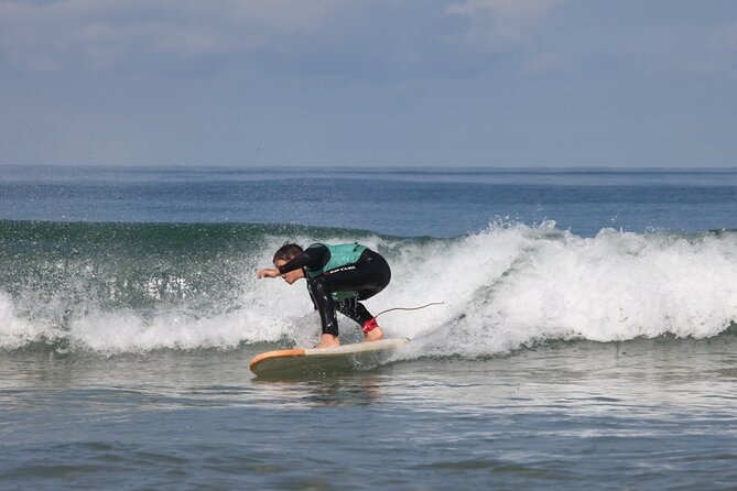 Surf Lesson 1h30 South of Messanges - Group Size Limit