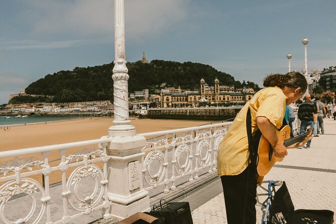 Surprise Walk of San Sebastian With a Local - Meeting and Pickup Information