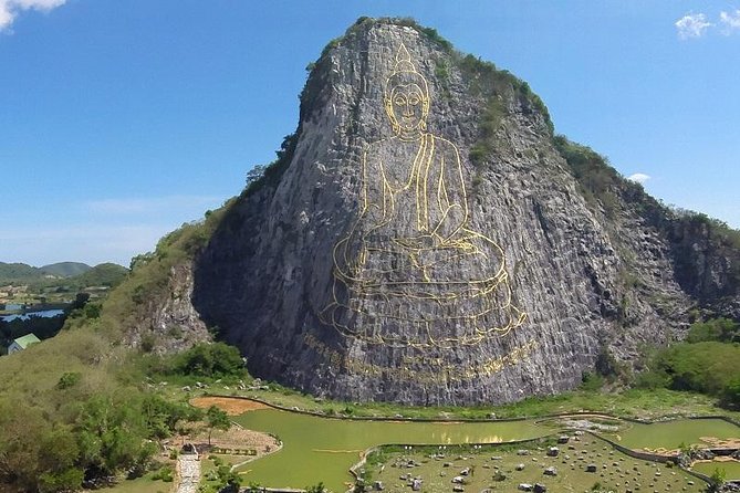 Temples & Cultural Tour Pattaya - Local Customs and Traditions