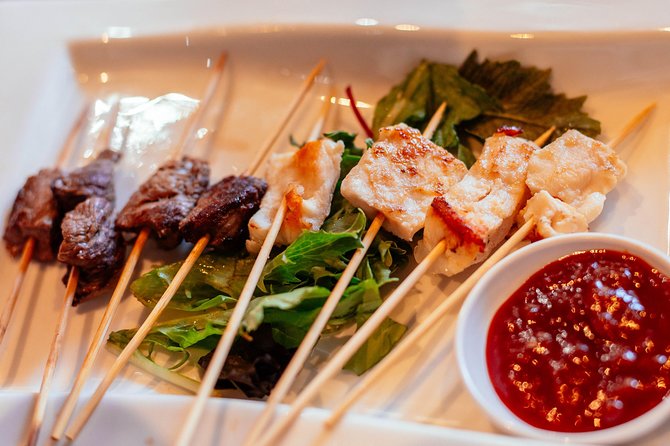 The 10 Tastings of Perth With Locals: Private Food Tour - Try Classic Beef Pie and Thai Fish Cakes
