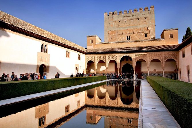 The Alhambra Palace: Self-Guided Audio Tour on Your Phone (Without Ticket) - Opening Hours and Start Time