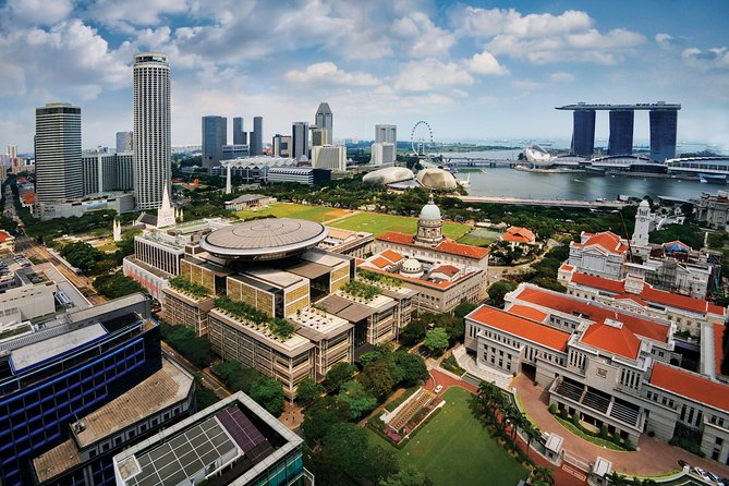 The Civic District With Singapore Boy Hossan Leong: a Self-Guided Audio Tour - Discovering Cultural Gems