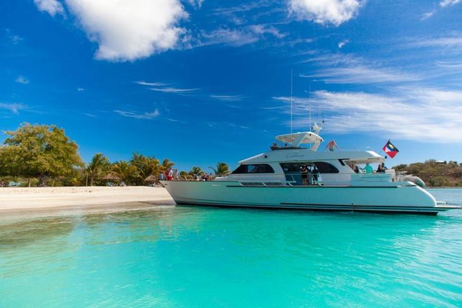 The Excellence Power Catamarán - What to Bring