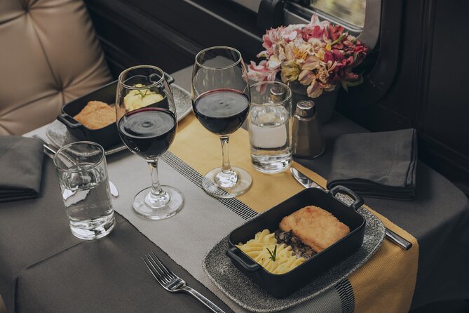 The First Class Machu Picchu Train by Inca Rail - Date and Travelers