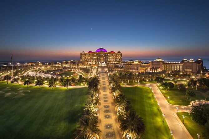 The Iconic Emirates Palace Abu Dhabi Dining Experience - Culinary Delights From Around the World