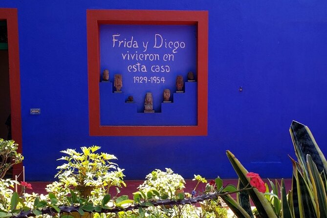Tickets to the Frida Kahlo Museum - Exploring the Frida Kahlo Museum Collection