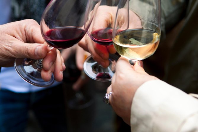 Toledo Full Day With Winery Visit, Tapas & Wine Tasting - Visit Historical Landmarks and Religious Sites