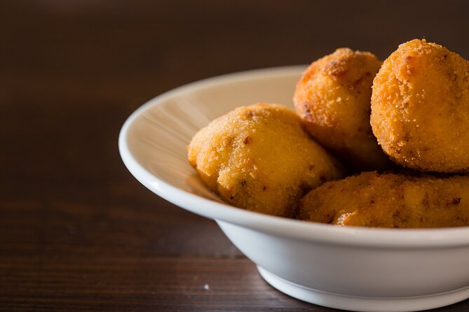 Tortilla Croquetas and Pil Pil Cooking Class - Class Location and Accessibility