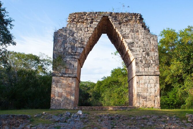 Tour a Full Day in Uxmal, Kabah and Chocolate Museum - Tour Itinerary: A Full Day of Adventure