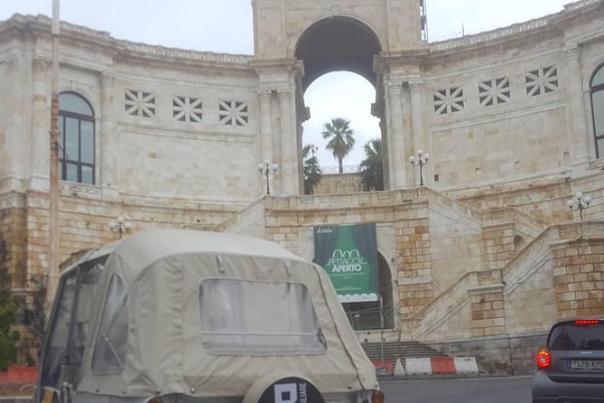Tour Ape Calessino (Tuk Tuk) of the 4 Historic Districts of Cagliari - Ape Calessino (Tuk Tuk) Vehicle Details