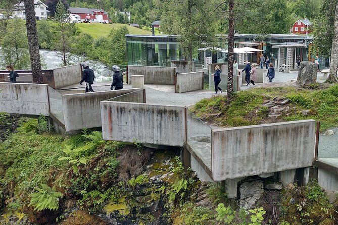 Tour From Alesund to Trollstigen Land of Trolls With Transfer - Reviews and Feedback