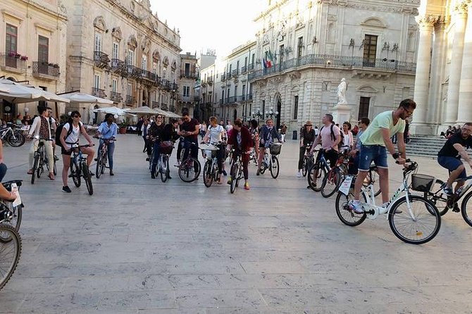 Tour in Bike History Island Ortigia and Archeological Park Neapolis - Minimum Booking Requirements