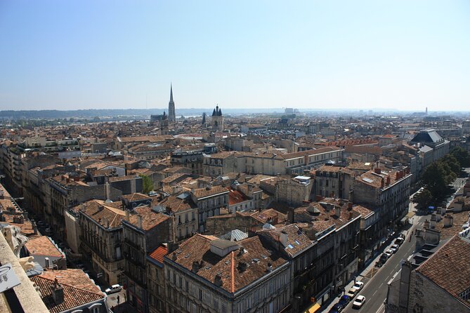 Touristic Highlights of Bordeaux a Private Half Day Tour With a Local - Exploring the Vibrant Riverside Promenade