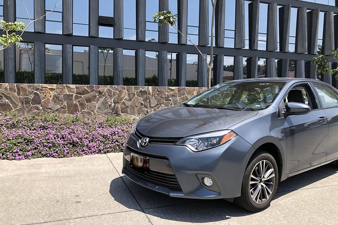 Transfer by Car to or From Guadalajara Airport - Benefits of Using a Car Transfer Service