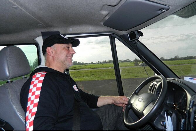 Transfer From Eindhoven Airport to Amsterdam - Transportation Services Available