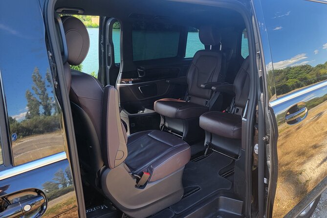 Transfer From Marseille Airport to Avignon/ St Remy/ Gordes/ Baux - Meeting and Pickup Information