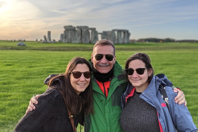 Transfer From Southampton to London With Stop at Stonehenge Tickets Included - Tour Details