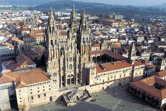 Transfer Porto Santiago De Compostela or Vice Versa With a Stop in Braga - Sightseeing in Braga