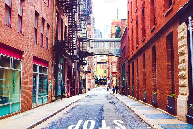 Tribeca Architecture And History Walking Tour - Exploring Tribecas Landmark Buildings