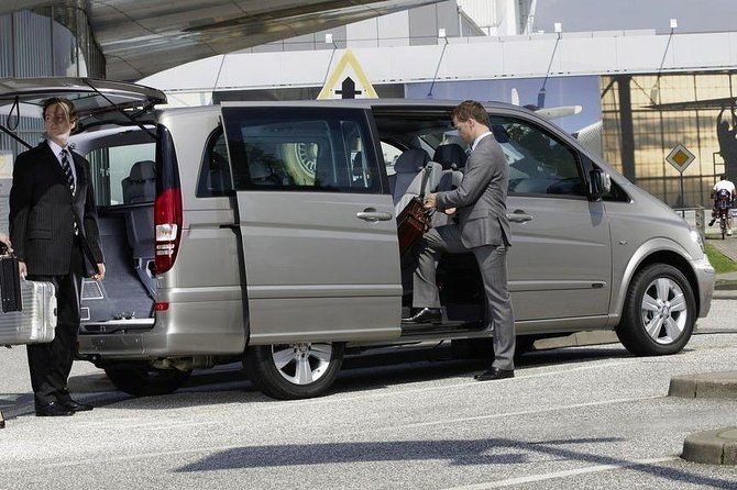 Tunis-Carthage International Airport (TUN) to Tunis City Private Transfer - Pickup Details