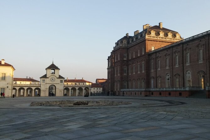 Turin: Reggia of Venaria Guided Experience - Meeting Point and Duration