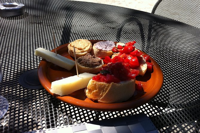 Tuscany and Wine Tasting Private Tour From Livorno - Indulge in a Family-Run Winery Experience