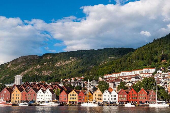 Two Hour Private Walking Tour of the Best of Bergen! - Meeting and Pickup Options
