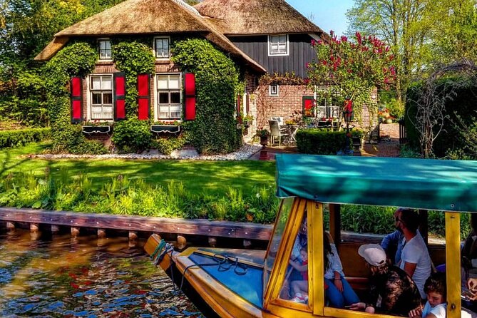 Unique Dutch Villages Zaanse Schans, Dutch Farm and Giethoorn Tour Incl Boat - Meeting Point and Pickup Details