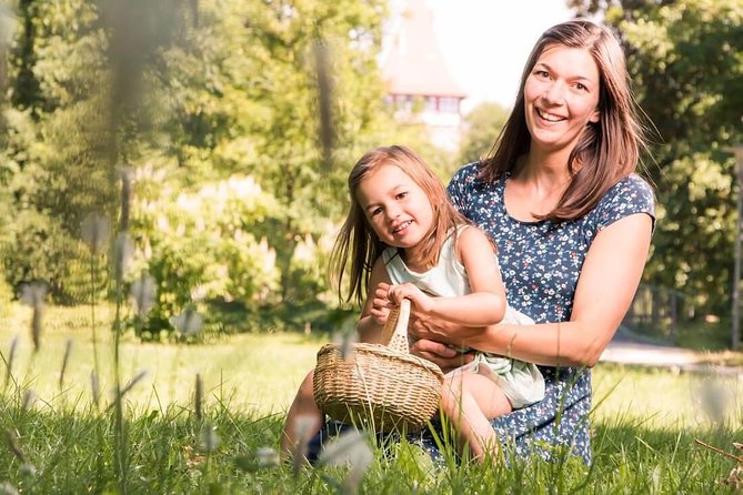 Vacation Photographer in Valencia - Availability and Booking Process