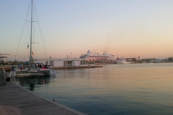 Valencia Sunset Cruise With Dinner at the Beach - Whats Included