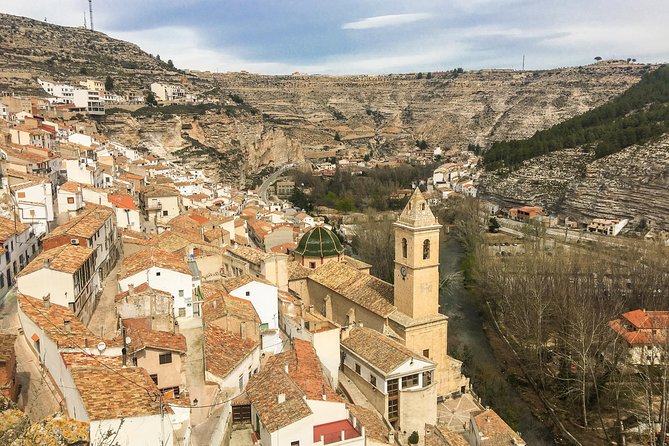 Valencian Caves With Boat Ride and Sagunto Private Day Trip - Meeting and Pickup
