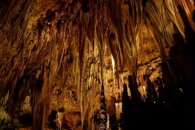 Valporquero Cave Excursion - Meeting and Pickup Information