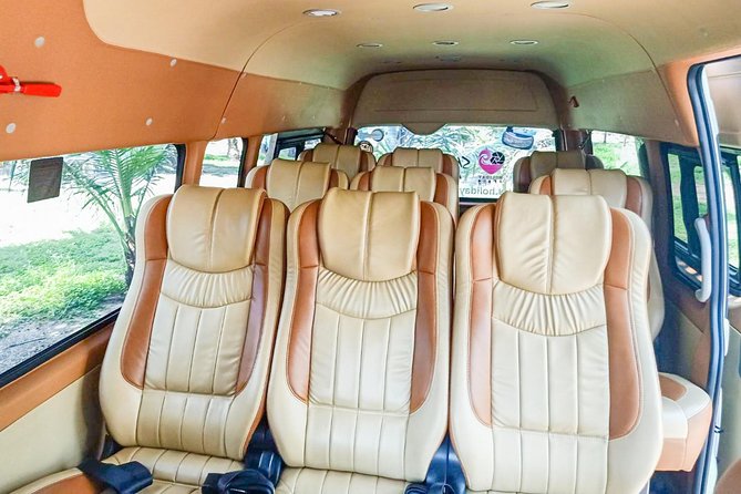 VAN PHUKET AIRPORT TRANSFER to PHUKET TOWN - Meeting and Pickup Details