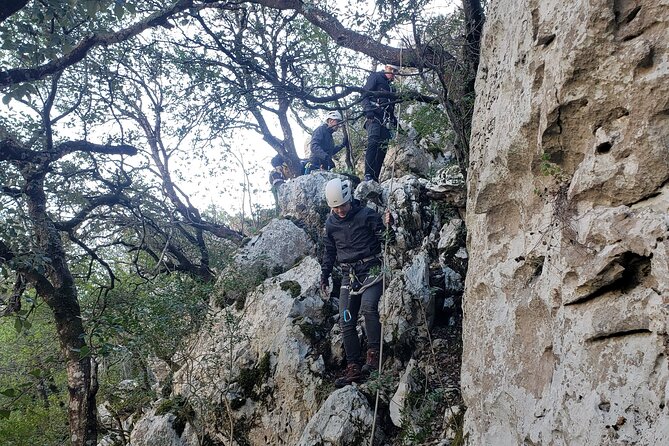 Via Ferrata Stairway to Heaven in La Hermida - Location and Accessibility