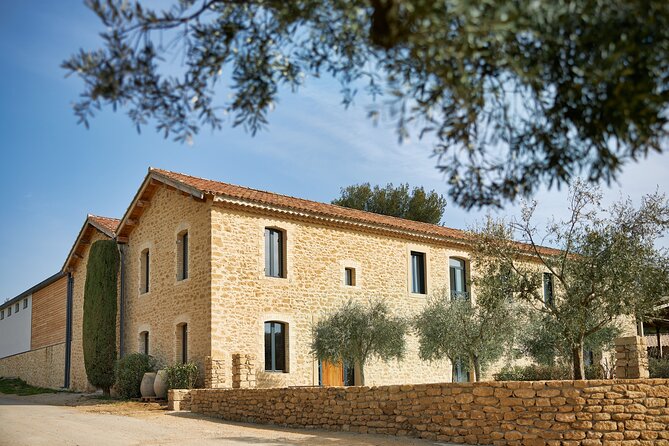 Visit of the Cellars of Château Gigognan With Tasting - Accessibility Information