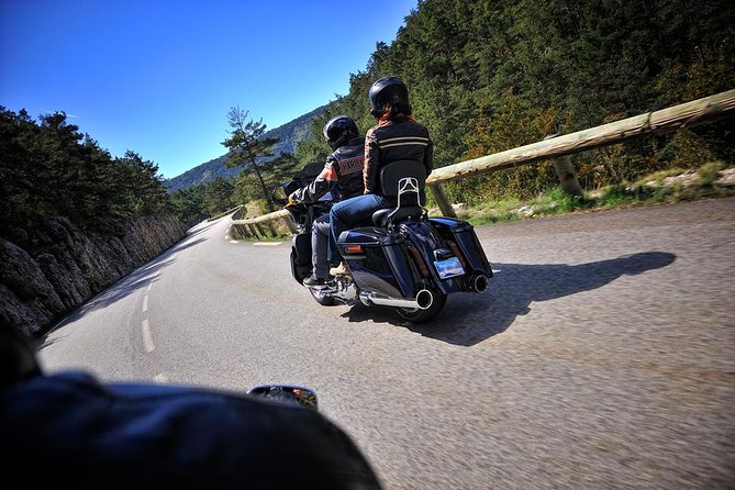 Walk on a Harley Davidson, Half Day Passenger Duet With Your Guide - The Thrill of Riding a Harley Davidson
