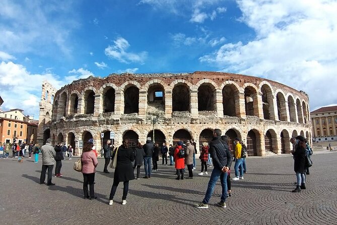 Walking Tour of Verona in 90 Minutes - Uncovering Veronas Rich History