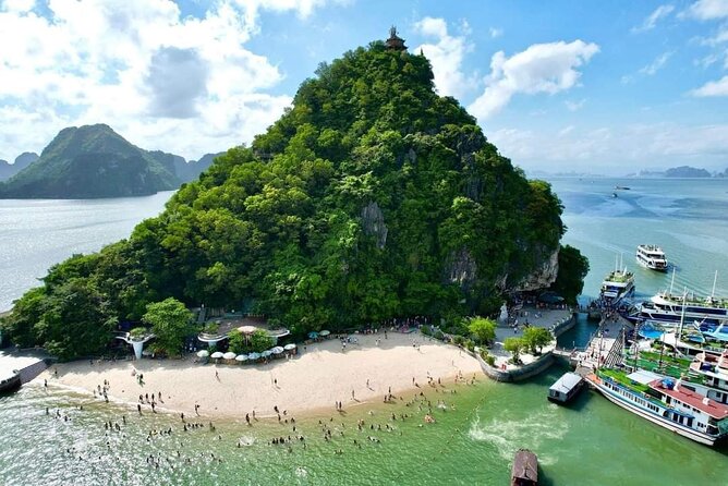 Wego Cruise Standard 1 Day Tour :Ti Top Island & Amazing Cave - End Point