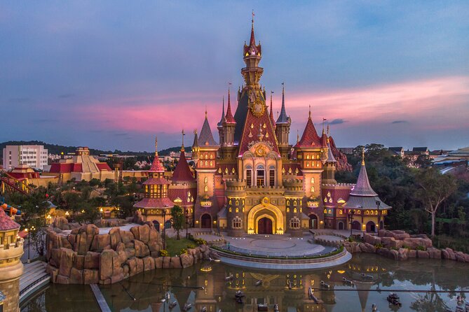 Wild & Wonderful! VinWonders & Safari Park Adventure by ODEON - Questions and Additional Information