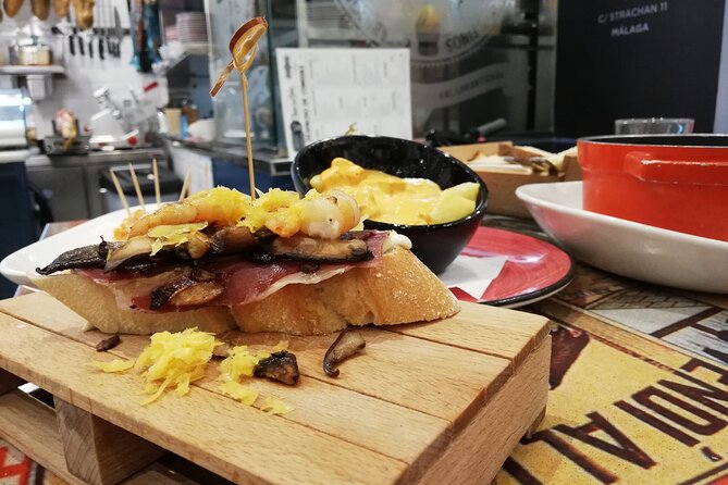 Wine and Tapas Walking Tour in Malaga - Traveler Reviews