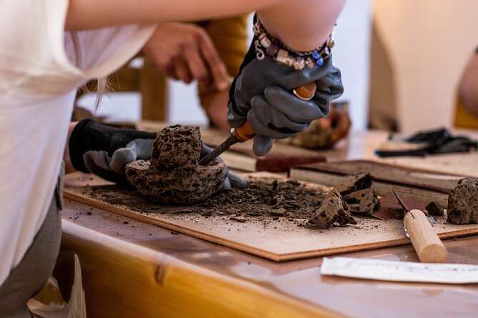 Wine Tasting and Carving Lesson in Santorini - Wine Tasting Techniques and Tips
