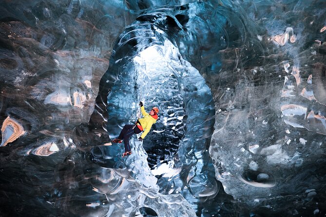 Winter Ice Cave Climbing Private Photoshoot - 15 Shot Package - Equipment Provided for a Safe and Enjoyable Experience