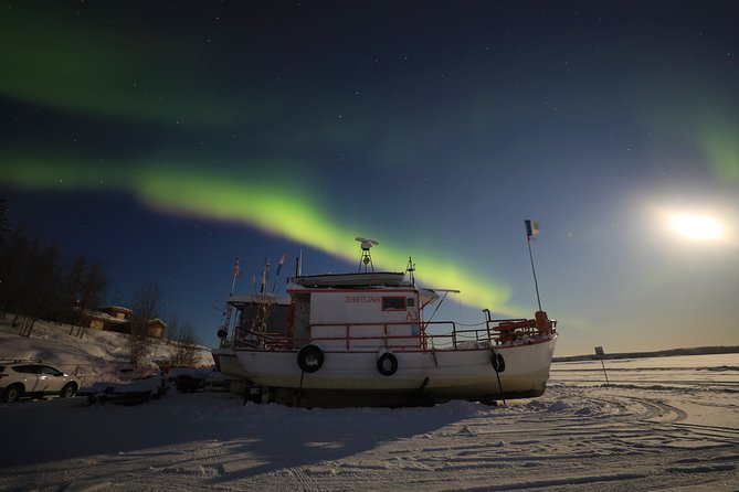 Yellowknife Tours - Aurora by Bus - Whats Included