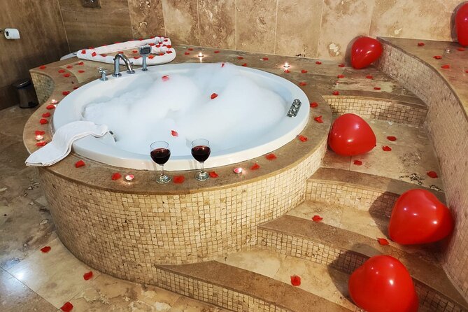3 Days 2 Nights Accommodation, Quad Bike Ride, Cappadocia Tour,Kaymaklı,Transfer