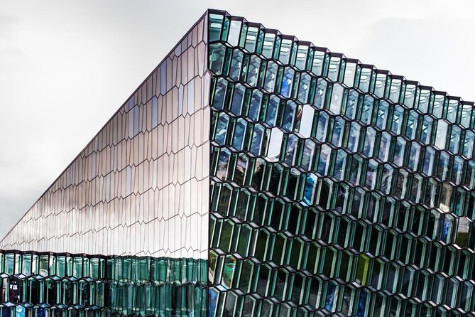 3-Hour Private Discover Reykjavik Photography Tour