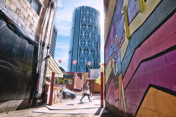 3-Hour Street Art Tour of Calgary With Craft Beer Tastings