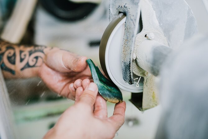 30-Minute Jade (Pounamu) Carving Workshop Tour, Rotorua