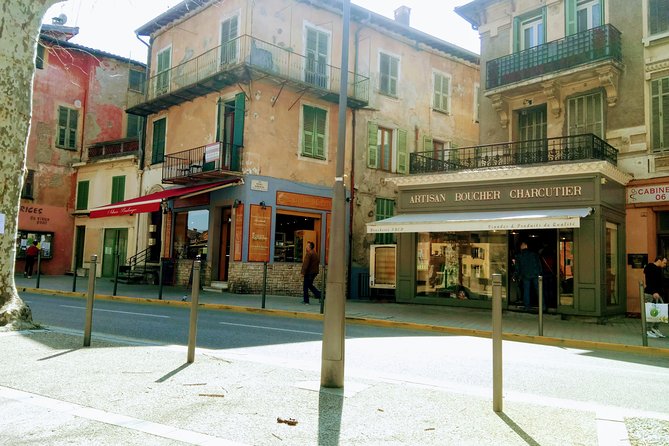 1 Day Road Bike Tour of Ligurian Mountains From Italian Riviera - Weather Conditions and Minimum Travelers
