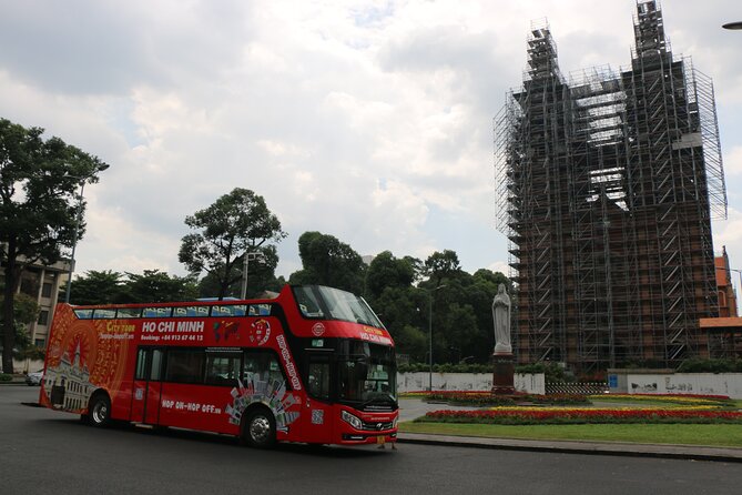 1 Hour Ho Chi Minh City Bus Tour Saigon Skydeck Pass - Meeting and Pickup Information